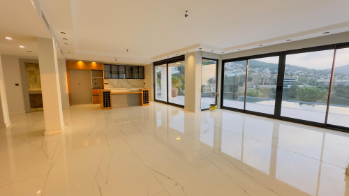 Snow-white 5+1 villa in Alanya, for citizenship
